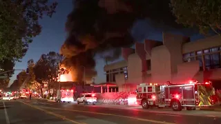 3-Alarm Fire Engulfs Building in San Leandro