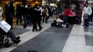 Tangotänzer in der Calle Florida / Buenos Aires