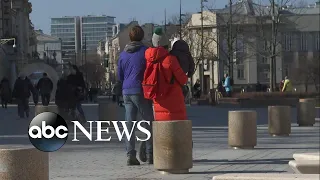 Ukrainians leave for Poland