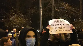 Українці вийшли на підтримку протестів у Гонконгу під посольство Китаю: фото, відео
