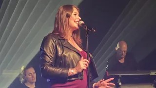 FLOOR JANSEN -  Anfassen (Johannes Oerding); Hugenottenhalle, Neu Isenburg; 2023-05-14