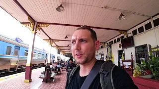 $0.30 Train Bangkok to Ayutthaya Day Trip 🇹🇭