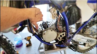 YZ125 Engine tear down after running on DIESEL and Blowing up