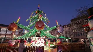 Frakkie et Famille - Marché de Noël à Metz - #2 - Découverte des allées avec Hortense et Alice