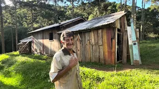 ELE VIVE SOZINHO NO MEIO DO MATO SEM LUZ - NIRCINHO