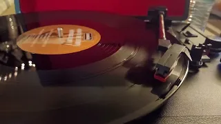 Vinyl Pleasures - "Don't Look Back In Anger" - Oasis