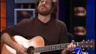 Jonathan Coulton on 7 News, with live acoustic "Code Monkey"