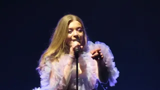 Becky Hill- Better Off Without You live at the Brighton Centre