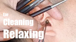 Getting earwax is very refreshing with the barber Vietnam