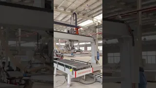 Furniture factory - Automation gantry for loading and unloading woodworking industry