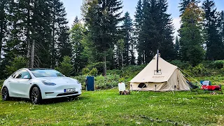 TENT CAMPING WITH TESLA