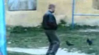 Героинщик и менты. Обоссач))))))).flv