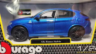 Burago 1/24 Alfa Romeo Stelvio Q4