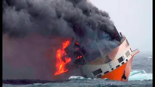 Top 10 Largest Ships Crash & Collision at Terrible Waves In Massive Storm