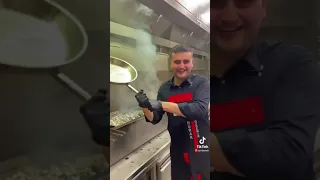 CZN Burak latest food video. Yummy Seekh Kebabs making. Oddly satisfying food videos 😋.