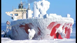 LARGE ICEBREAKER SHIPS ON ICE WAVES IN FROZEN STORM! SCARY WINTER CYCLONE! CRASH GLACIER ICEBERGS