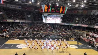 Représentation au dernier match de l'Elan Chalon