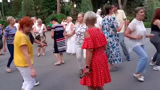 ВОТ И ПРИГЛАСИЛА ТЫ МЕНЯ НА ДЕНЬ РОЖДЕНИЯ! ТАНЦЫ В ХАРЬКОВЕ 2021 #retrodancing