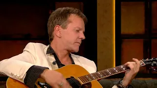 Kiefer Sutherland performs 'Knocking on Heaven's Door' | The Late Late Show | RTÉ One