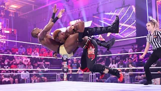 WWE: Spinebuster