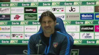 Cosenza-Bari 4-1, Mister Viali