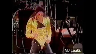 [NEW SOURCE] Michael Jackson : Dangerous Tour - Brazil, October 17th 1993