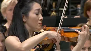 Akiko Suwanai - Stravinsky: Violin Concerto in D - Hannu Lintu/Finnish Radio Symphony Orchestra