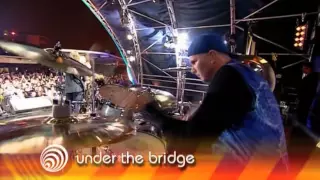 Red Hot Chili Peppers - Under the Bridge & Give it Away [Live]