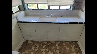 Mrs  Busby LaundryRoom Before