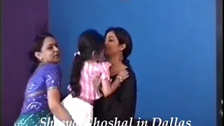 Shreya Ghoshal with cute child | Shreya Ghoshal's cutest moment | Shreya Ghoshal Song Status