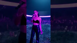 Ariana Grande - pov (Live Vertical Video)
