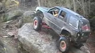 wellsville holloween2009 jeep climbing flate rock