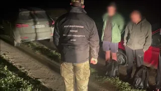На Одещині троє чоловіків намагалися переправити через кордон двох співвітчизників