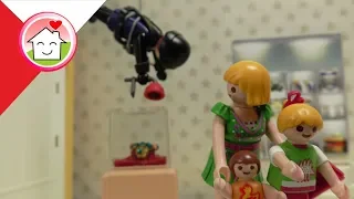 Playmobil Policja po polsku Kradzież naszyjnika - film dla dzieci z rodziną Hauser