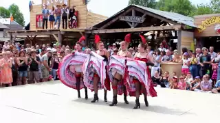 Fête Western d'Évires City - édition 2013 - spectacle de French cancan (extraits)