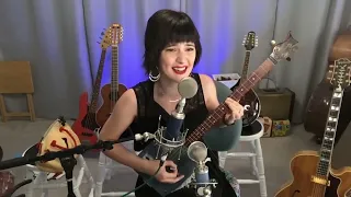 Sweet Home Chicago – Robert Johnson (Cigar box slide guitar/vocal cover by Sara Niemietz, 19Sep2021)