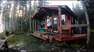 3 Nights At The Off Grid Cabin Lots Of Renos And Newfoundland Foods episode #20