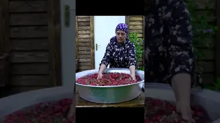 How to Keep Strawberries Without Boiling and Freezing forThe Winter #asmr  #countrylife