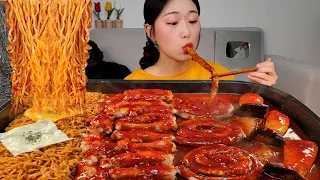 ASMR 직접만든 곱창 대창 버섯 떡볶이🌶 불닭볶음면 먹방:) Beef intestines, Mushrooms, Spicy ramen MUKBANG