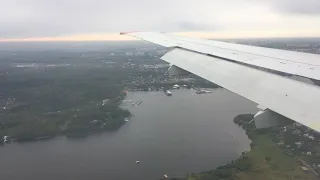 Посадка в Москва Шереметьево (SVO). Сухой Суперджет-100 (SSJ-100). Аэрофлот (Aeroflot).