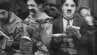 Charlie Chaplin: Behind the Screen (Laurel & Hardy) S/W