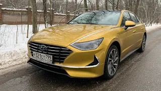 Взял Hyundai Sonata - отличная машина, попробуй расскажи...