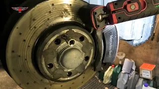 Mercedes A class AMG 2016 front brake discs and pads removal and replacement