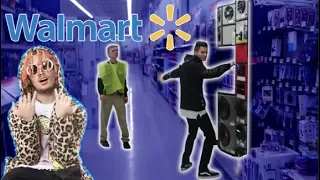 Lil Pump "Gucci Gang" Speaker Challenge in Walmart! (Cops Come)