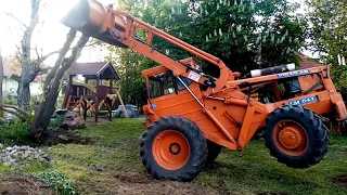 Volvo BM 641 vs trees (while excavator under service)