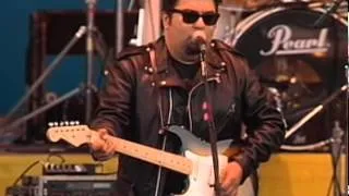 Los Lobos - Don't Worry Baby - 11/26/1989 - Watsonville High School Football Field (Official)