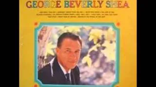 Best of George Beverly Shea - 1965 - 06 Somebody Bigger Than You and I