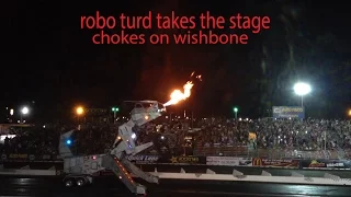 roboturd takes the stage