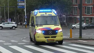 Ambulance 05-159 uit Twente met spoed naar het EMC in Rotterdam