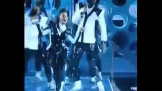 Michael Jackson Tribute 2009 MTV Video Music Awards Janet Jackson AMAZING